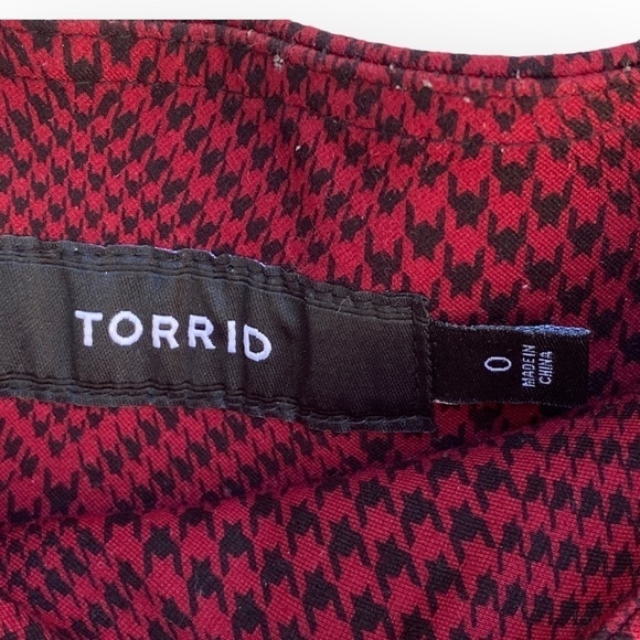 Torrid Pants Pull On Comfort Red Black Check Pattern Size 0 (Large) - Picture 7 of 12